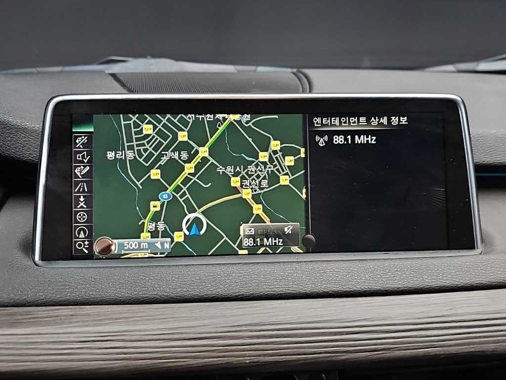 BMW X5 X5 (F15) xDrive 40d 이미지 15