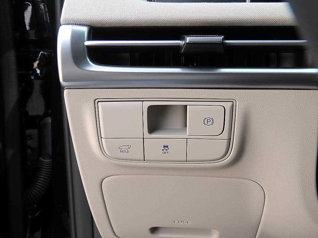 현대 투싼 더 뉴 투싼 (NX4) 가솔린 1.6 터보 2WD 인스퍼레이션 이미지 12