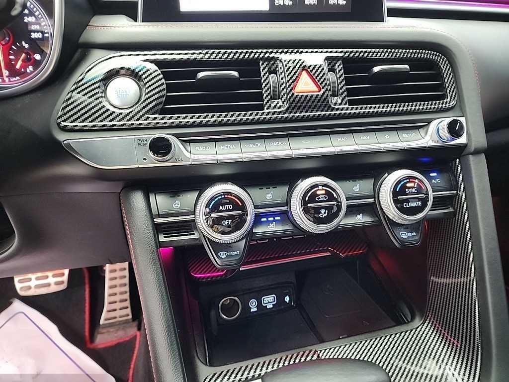 제네시스 G70 3.3T 스포츠 AWD 어드밴스드 이미지 10