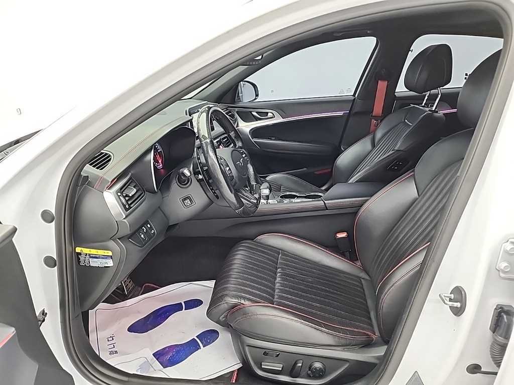 제네시스 G70 3.3T 스포츠 AWD 어드밴스드 이미지 11