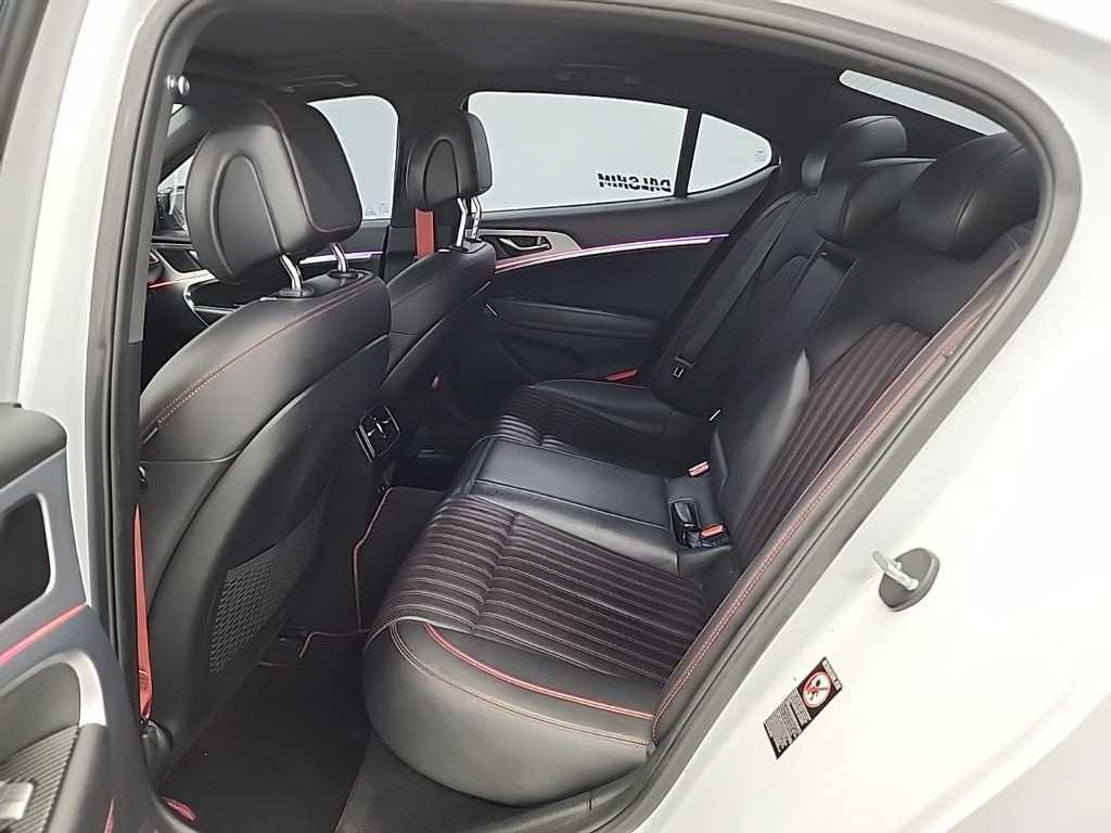 제네시스 G70 3.3T 스포츠 AWD 어드밴스드 이미지 12