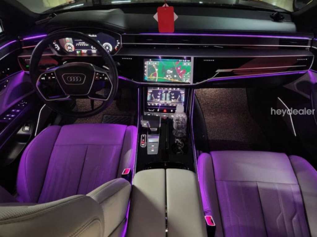 아우디 A8 A8 (D5) 55 TFSI 콰트로 LWB 이미지 6
