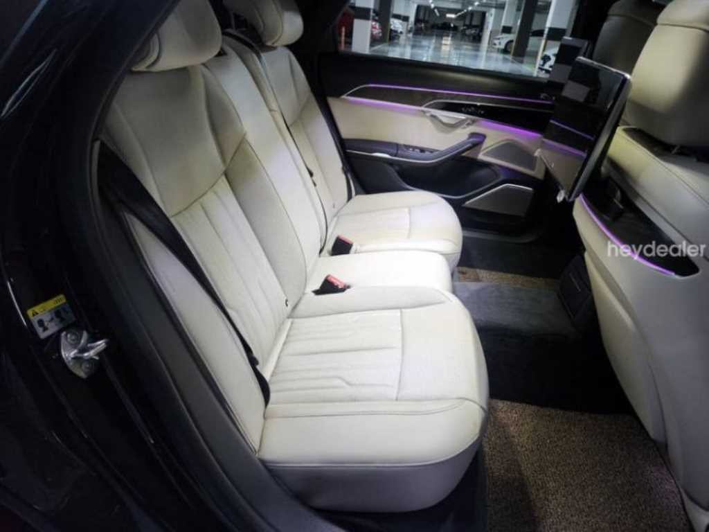아우디 A8 A8 (D5) 55 TFSI 콰트로 LWB 이미지 7