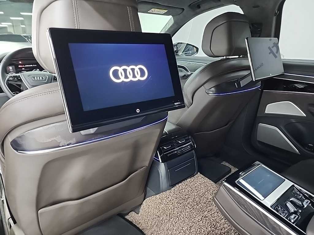 아우디 A8 A8 (D5) 60 TFSI 콰트로 LWB 이미지 14
