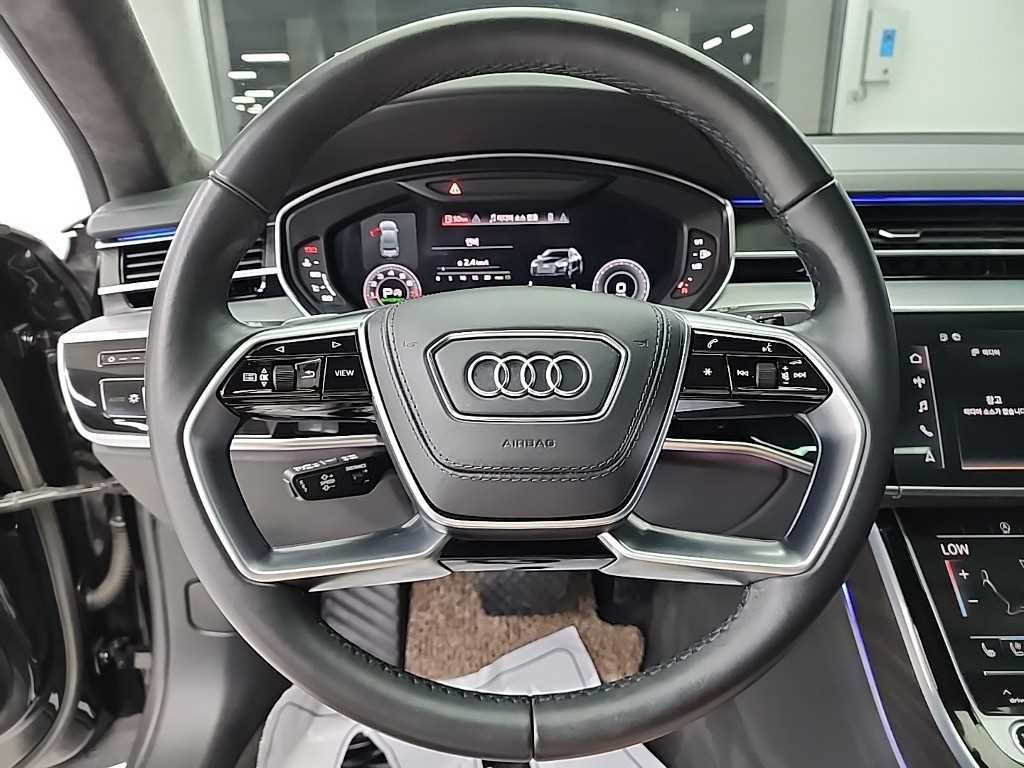 아우디 A8 A8 (D5) 60 TFSI 콰트로 LWB 이미지 9