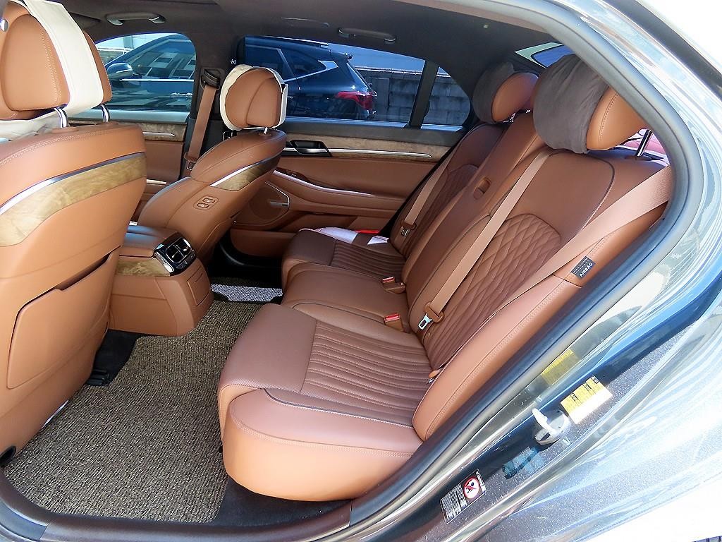 제네시스 G90 3.3 T AWD 프리미엄 럭셔리 이미지 6