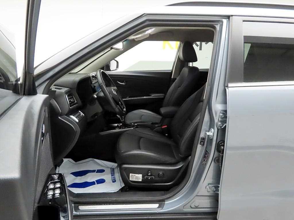 KG모빌리티(쌍용) 티볼리 베리 뉴 티볼리 2WD 가솔린 1.5 V5 이미지 12