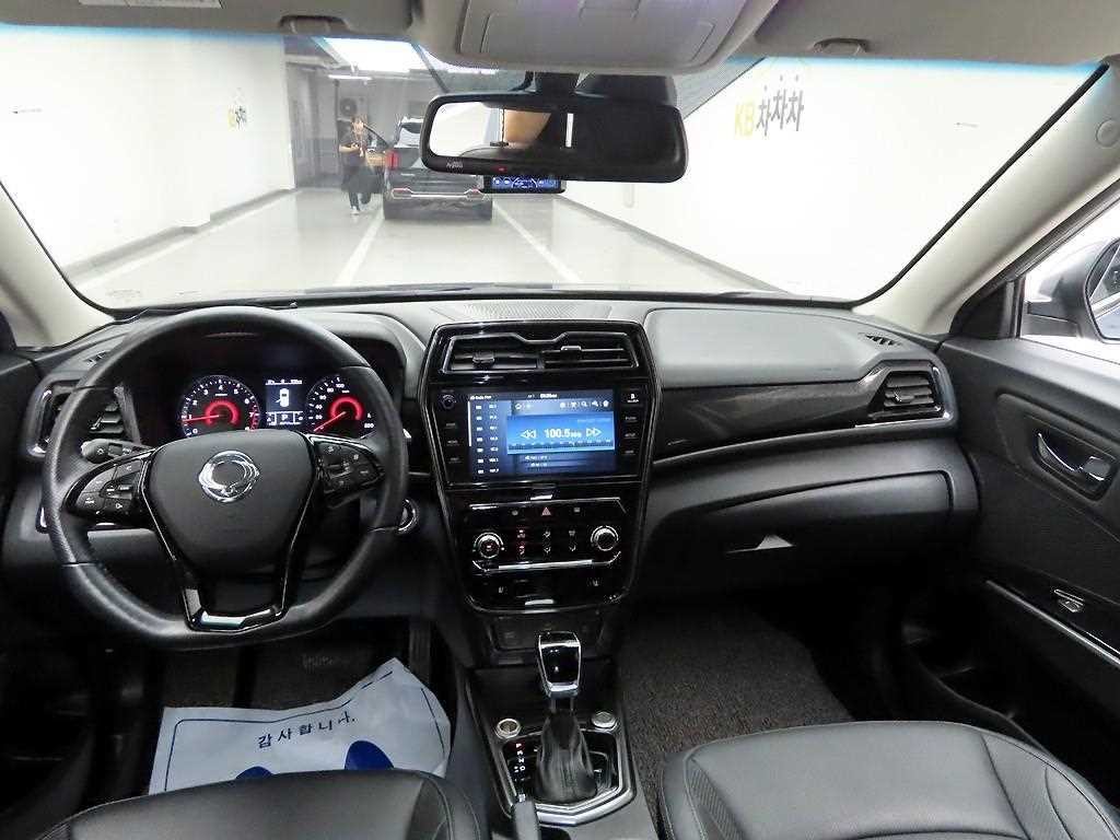 KG모빌리티(쌍용) 티볼리 베리 뉴 티볼리 2WD 가솔린 1.5 V5 이미지 6
