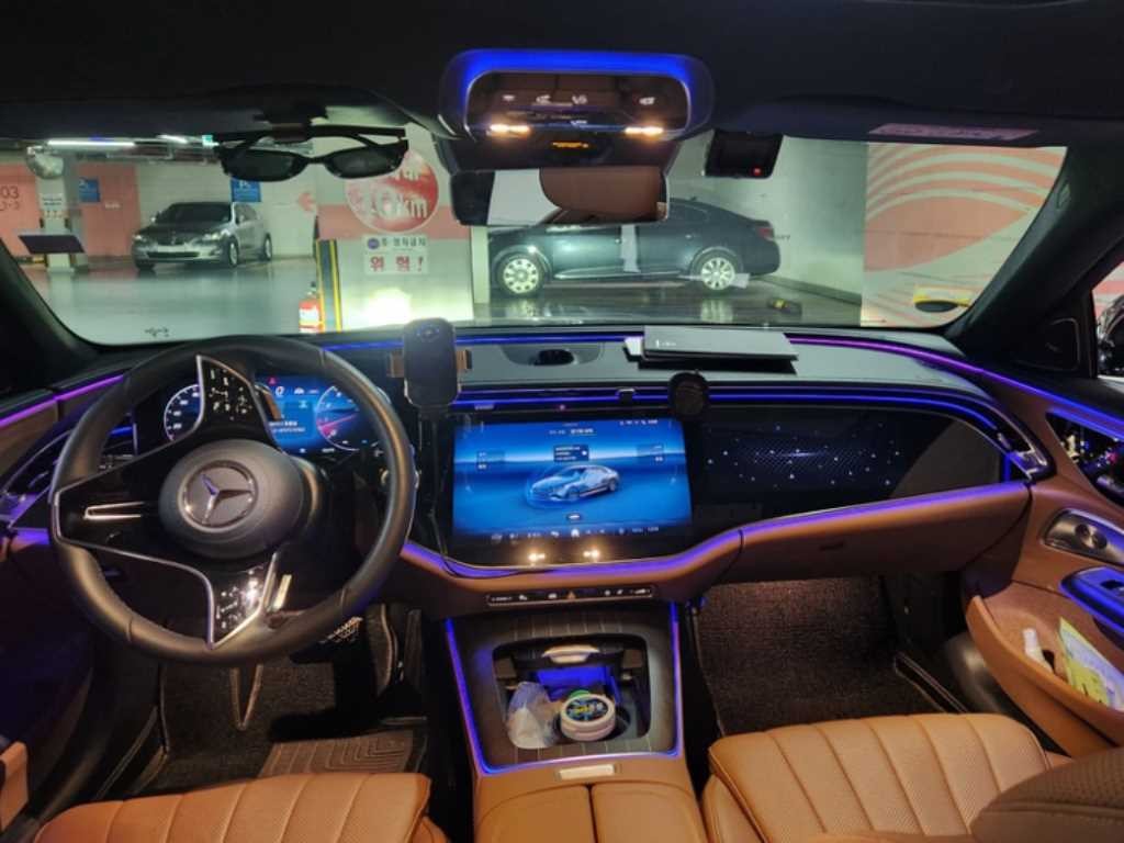 벤츠 E 클래스 E-클래스 W214 E300 4MATIC 익스클루시브 이미지 4