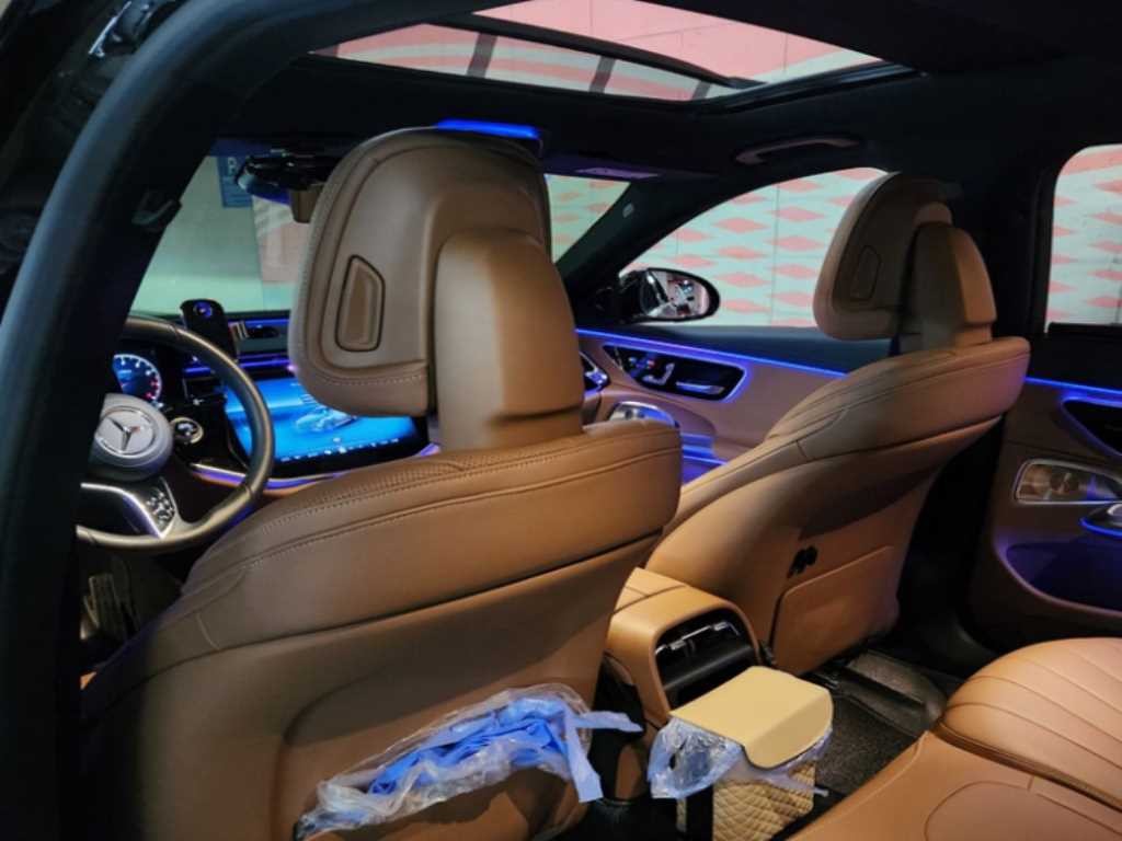 벤츠 E 클래스 E-클래스 W214 E300 4MATIC 익스클루시브 이미지 5