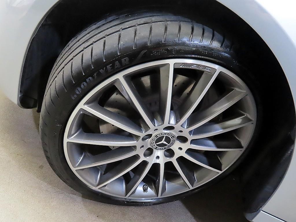 벤츠 E 클래스 E-클래스 W213 E350 4MATIC AMG LINE 이미지 20