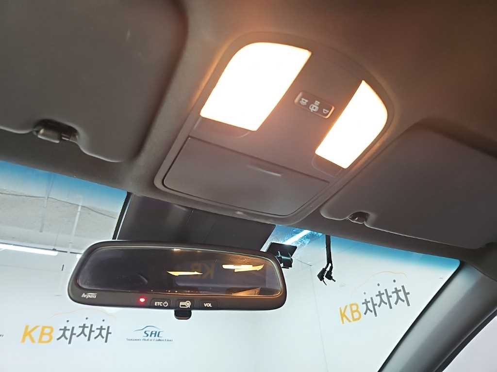 현대 코나 1.6 터보 2WD 플럭스 프리미엄 이미지 15