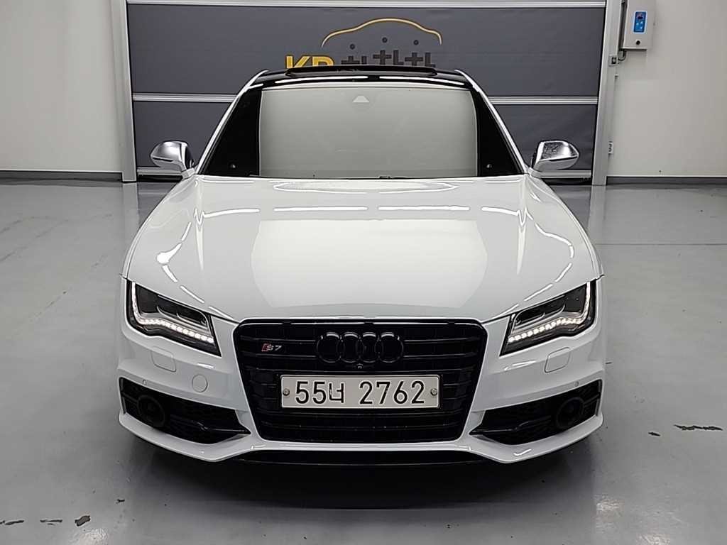 아우디 S7 4.0 TFSI  콰트로 이미지 2