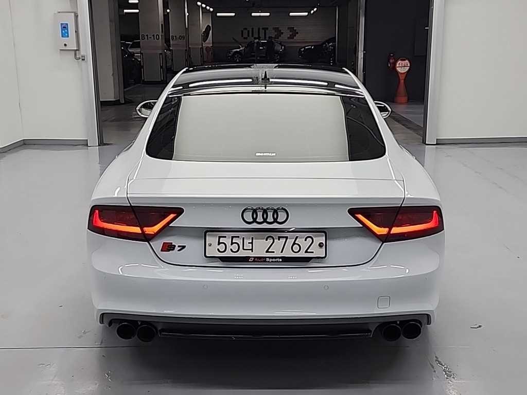 아우디 S7 4.0 TFSI  콰트로 이미지 3