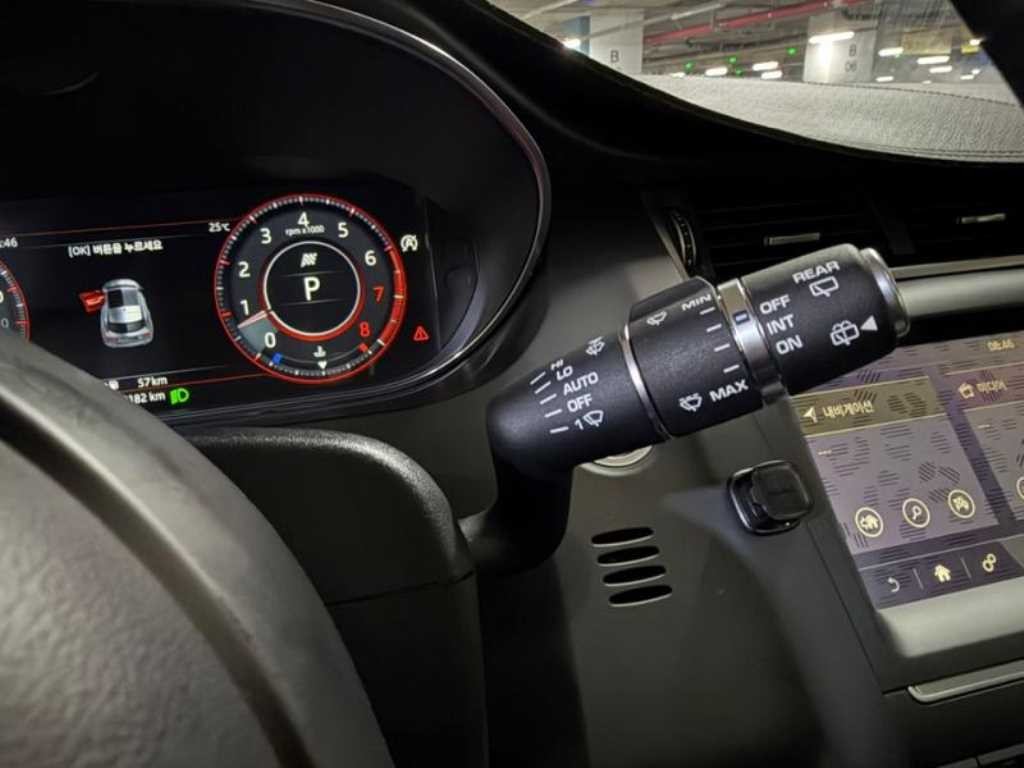 재규어 E-PACE P250 S 이미지 16
