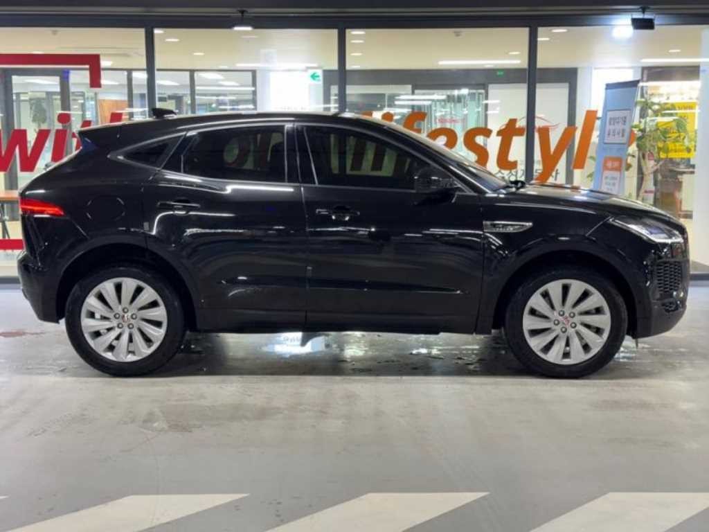 재규어 E-PACE P250 S 이미지 3