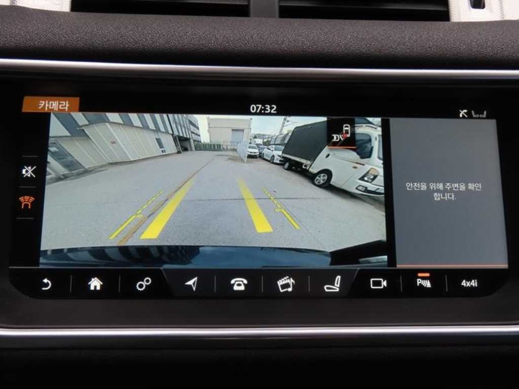 랜드로버 레인지로버 이보크 2.0 TD4 컨버터블 SE 다이나믹 이미지 13