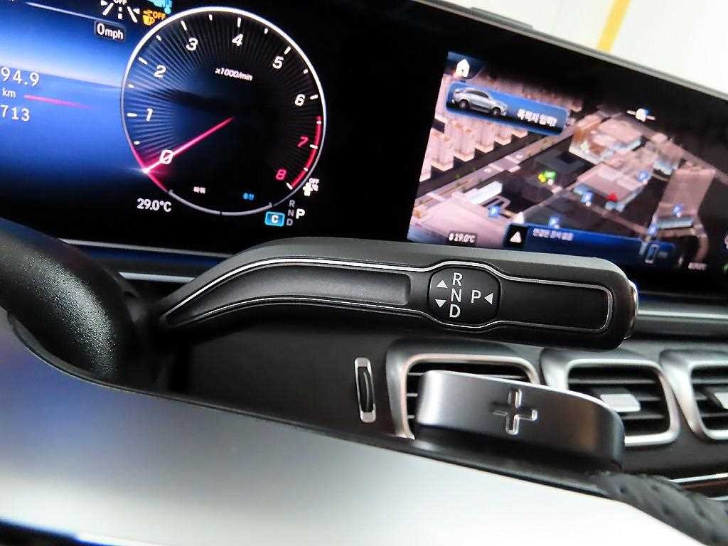 벤츠 GLE 클래스 GLE 클래스 W167 GLE 450 4MATIC 쿠페 이미지 10