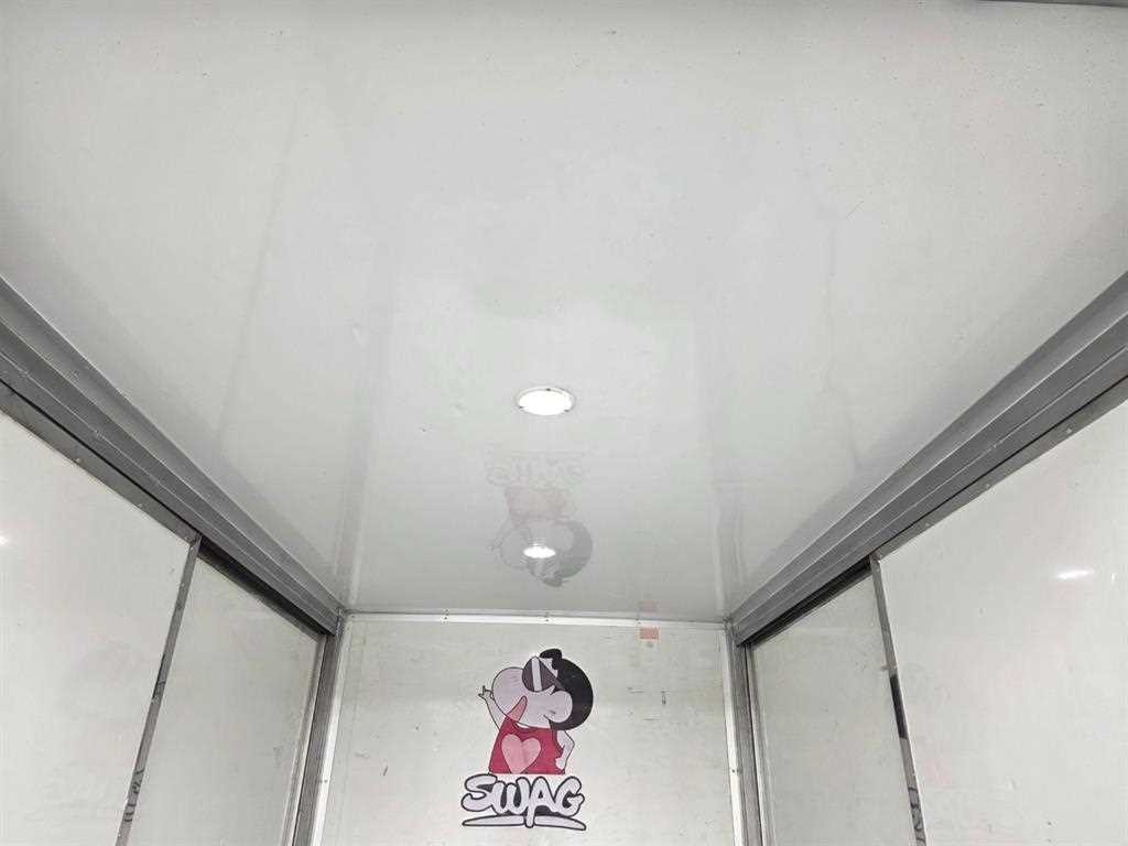 소형화물 미닫이탑차 [미닫이탑]봉고3 (LPG2.5터보) 하이형(양문형)/킹캡/초장축 이미지 8