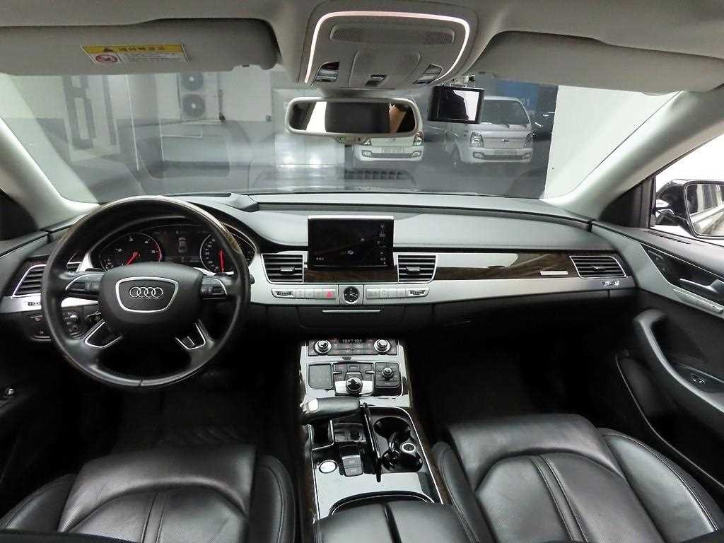 아우디 A8 뉴A8 60 TDI 콰트로 이미지 6