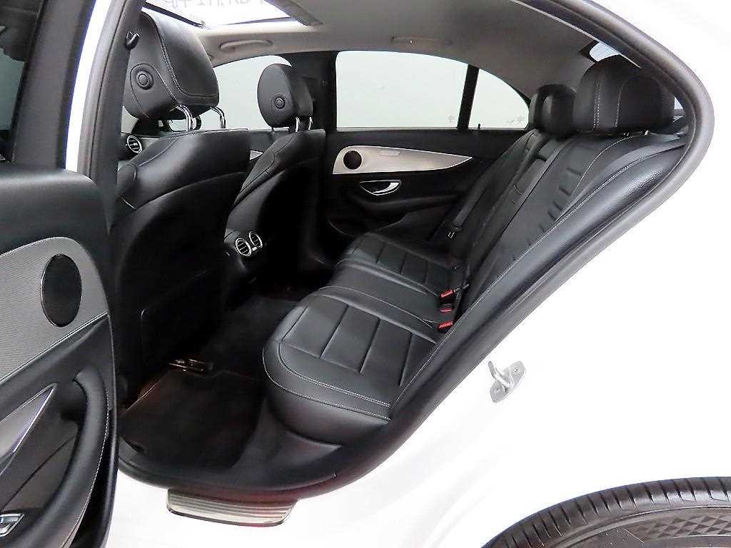 벤츠 E 클래스 E-클래스 W213 E200 아방가르드 이미지 6