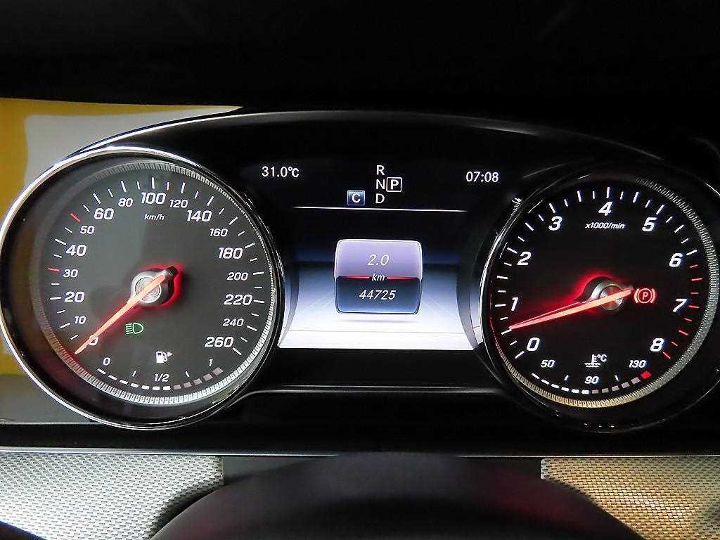 벤츠 E 클래스 E-클래스 W213 E200 아방가르드 이미지 8