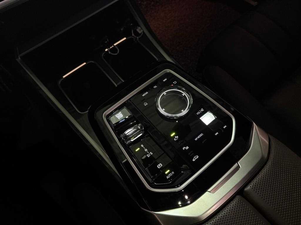 BMW 7시리즈 7시리즈 (G70) 740i sDrive M 스포츠 이미지 15