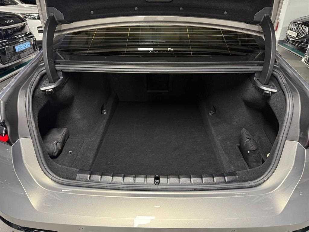 BMW 7시리즈 7시리즈 (G70) 740i sDrive M 스포츠 이미지 19