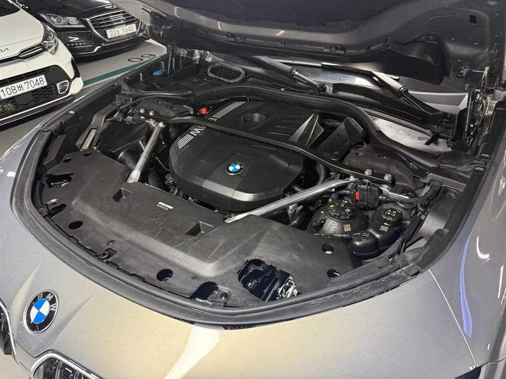 BMW 7시리즈 7시리즈 (G70) 740i sDrive M 스포츠 이미지 6