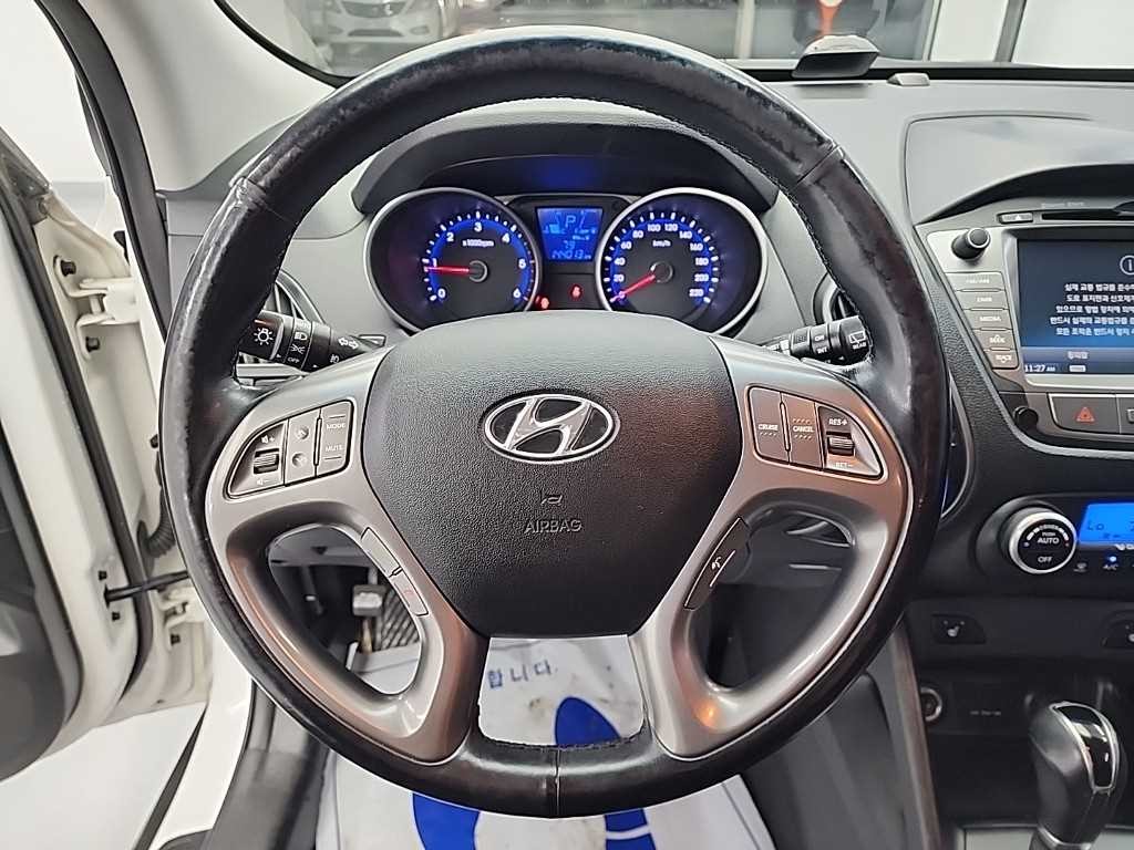 현대 투싼 뉴 투싼iX 디젤(E-VGT)4WD 스마트 스페셜 이미지 9