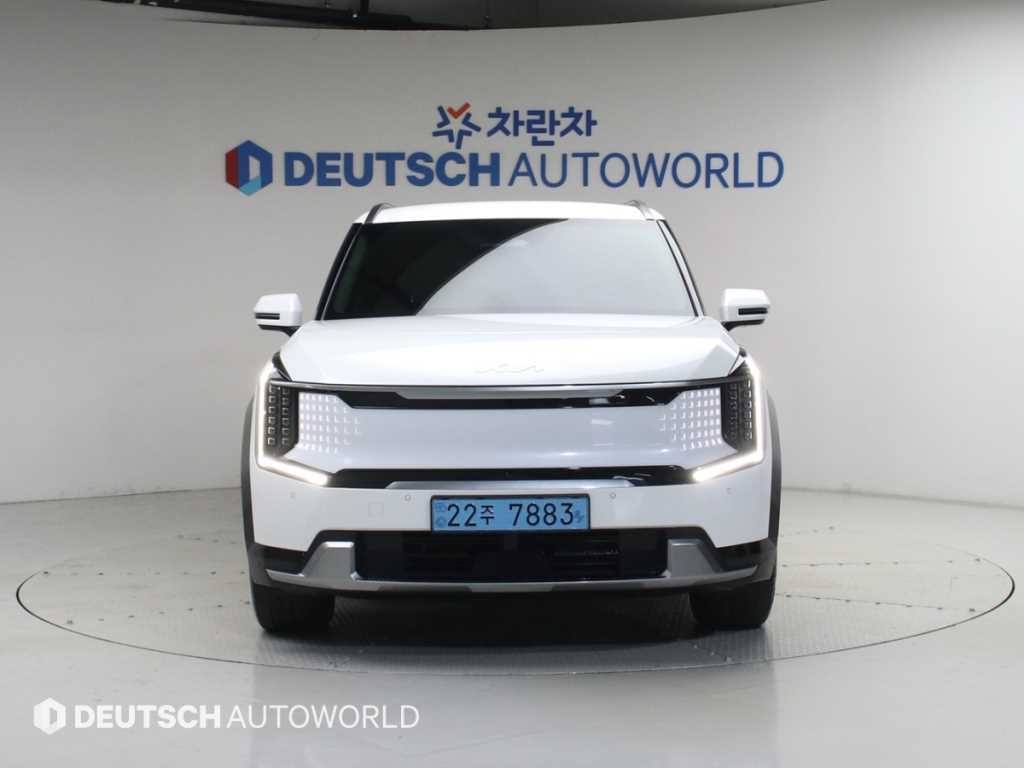 기아 EV9 롱레인지 2WD 어스 이미지 3