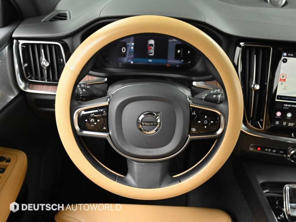 볼보 V60 V60 크로스 컨트리 2세대 2.0 B5 AWD 이미지 13