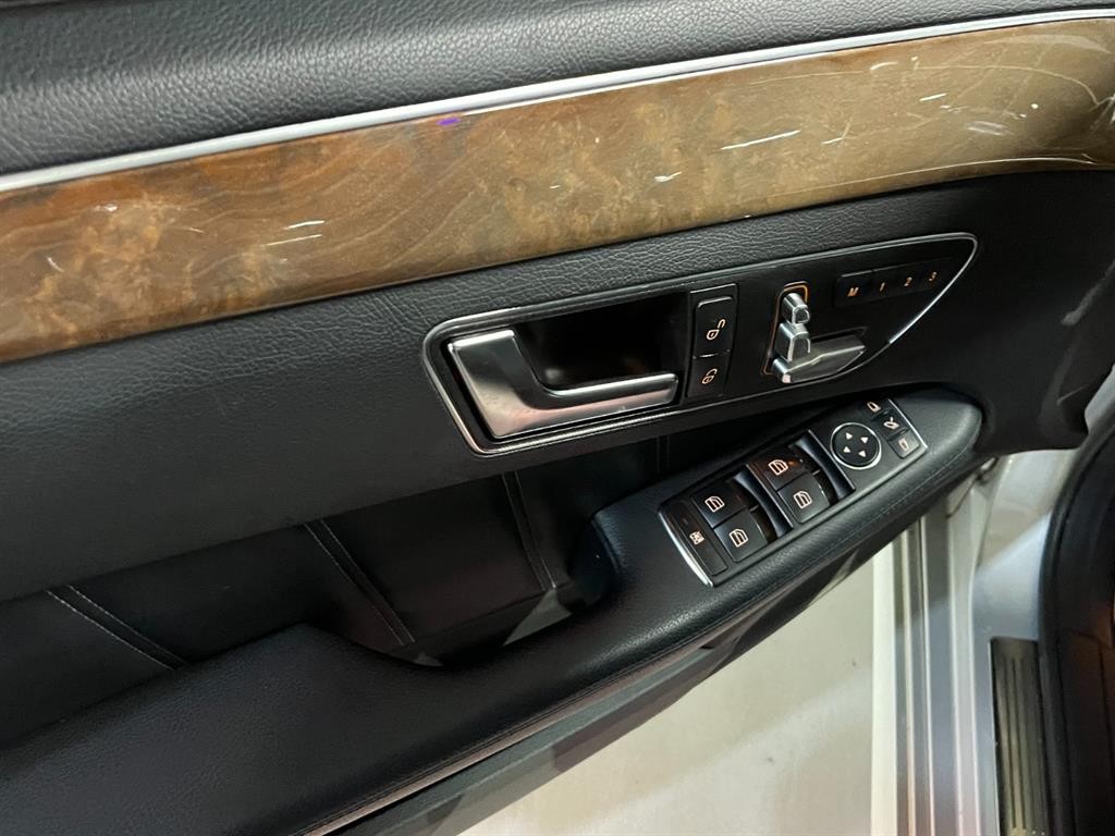 벤츠 E 클래스 E-클래스 W212 E300 아방가르드 이미지 13