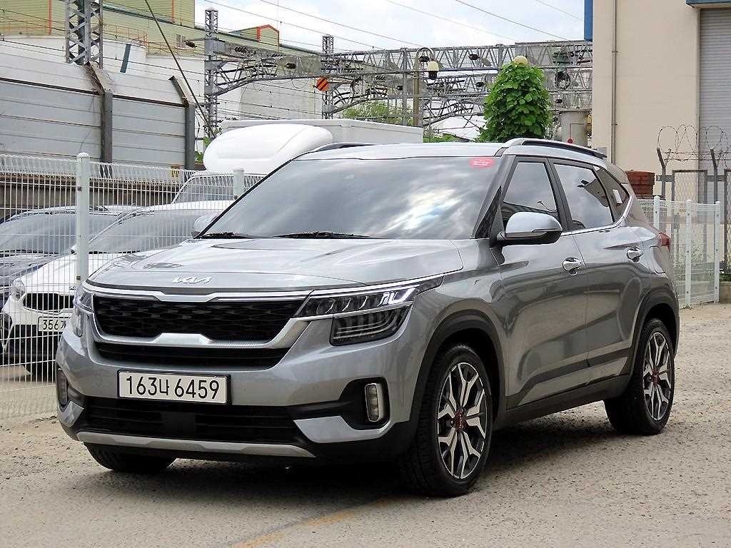 기아 셀토스 가솔린 1.6 터보 2WD 시그니처 이미지 2