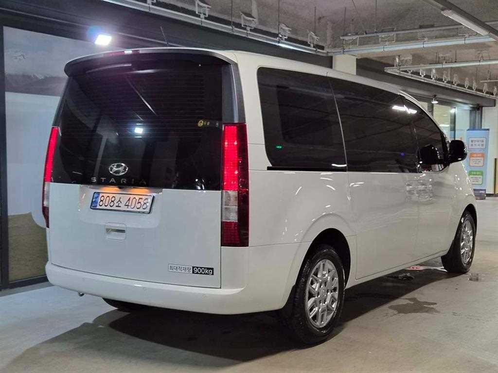 현대 스타리아 2WD 디젤 카고 모던 3인승 이미지 4