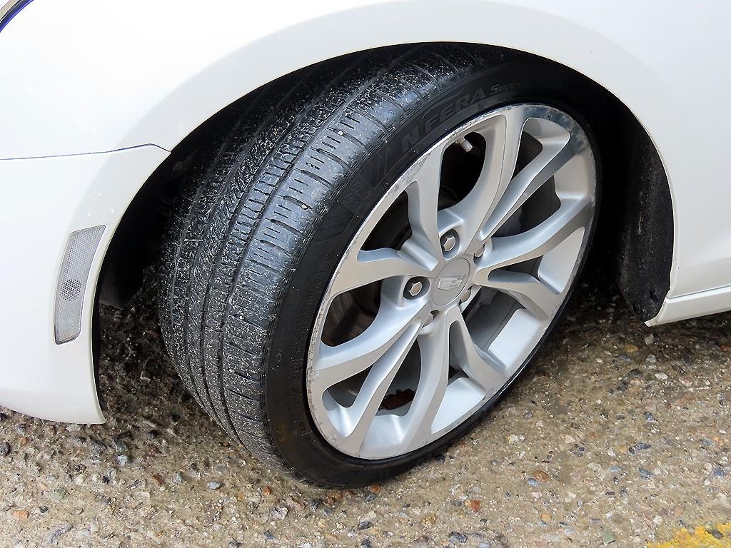 캐딜락 ATS 2.0 프리미엄 2WD 이미지 19