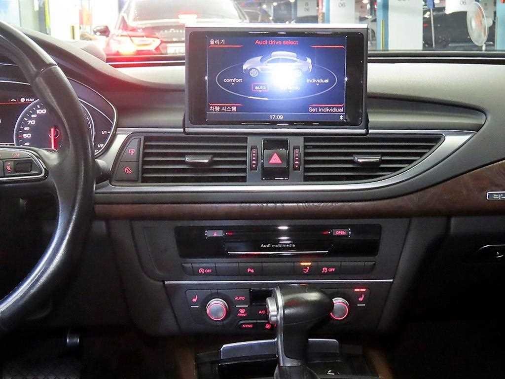 아우디 A7 50 TFSI 콰트로 이미지 11