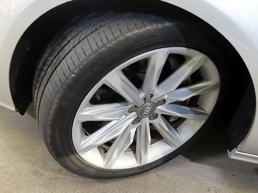 아우디 A7 50 TFSI 콰트로 이미지 20