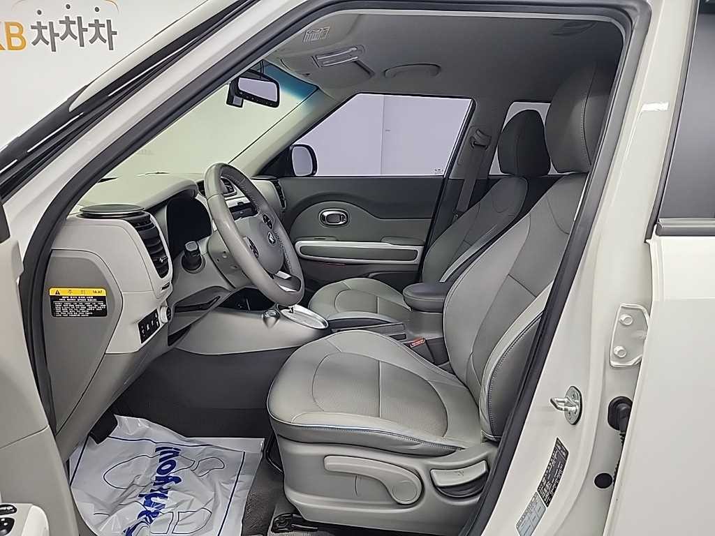 기아 쏘울 쏘울 EV EV 이미지 11