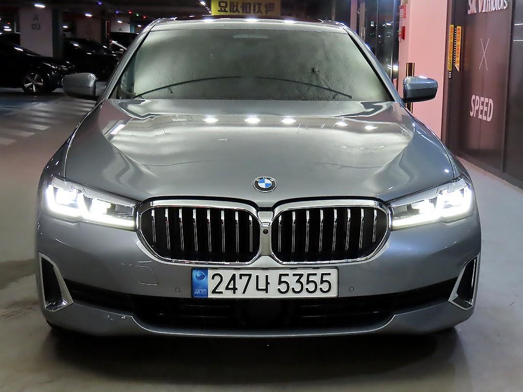 BMW 5시리즈 5시리즈 (G30) 530i xDrive M 스포츠 이미지 2