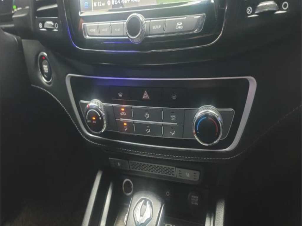 KG모빌리티(쌍용) 렉스턴 렉스턴 스포츠 칸 디젤 2.2 4WD 5링크 프레스티지 스페셜 이미지 12