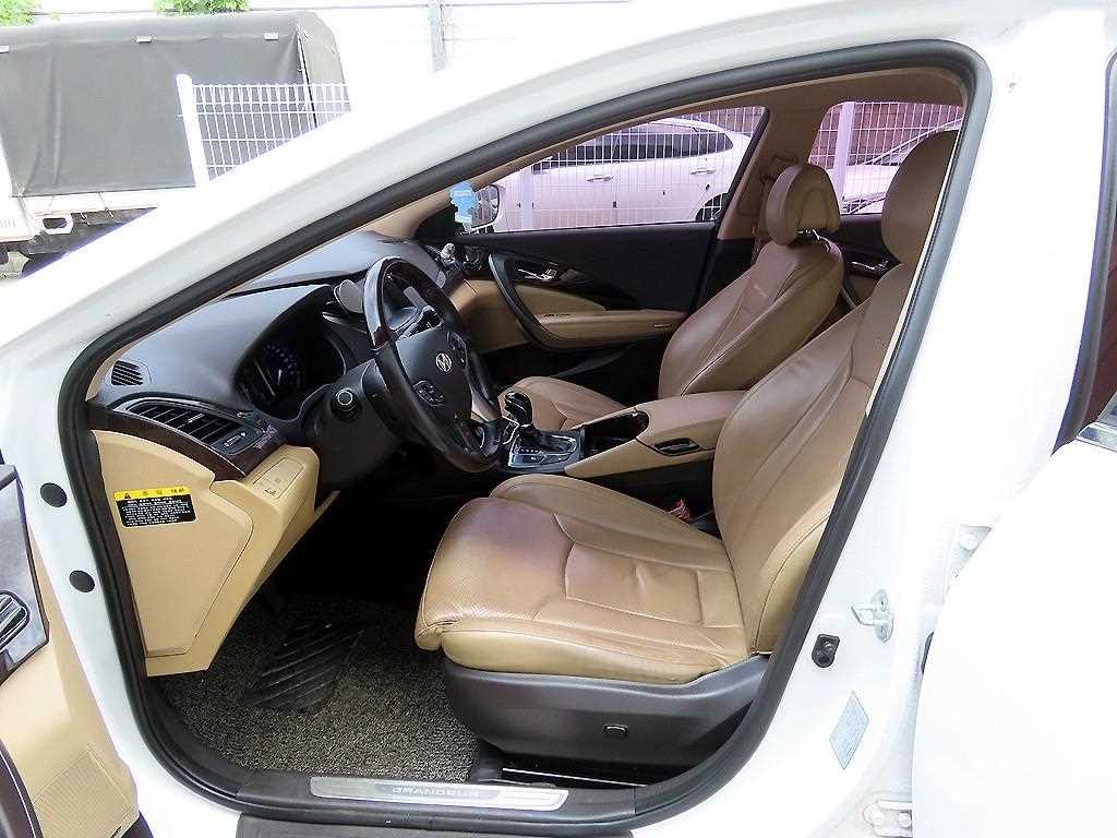 현대 그랜저 그랜저 HG LPG HG300 MODERN 이미지 6