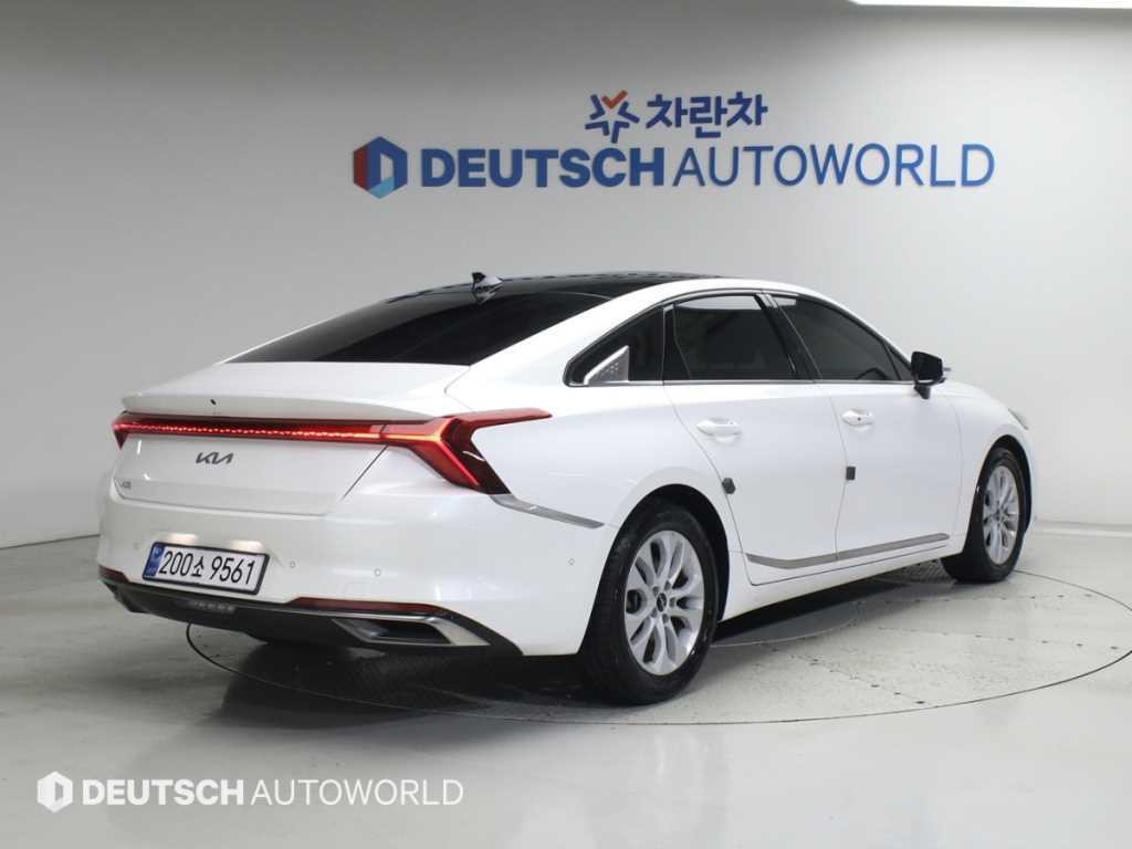 기아 K8 2.5 2WD 노블레스 이미지 2