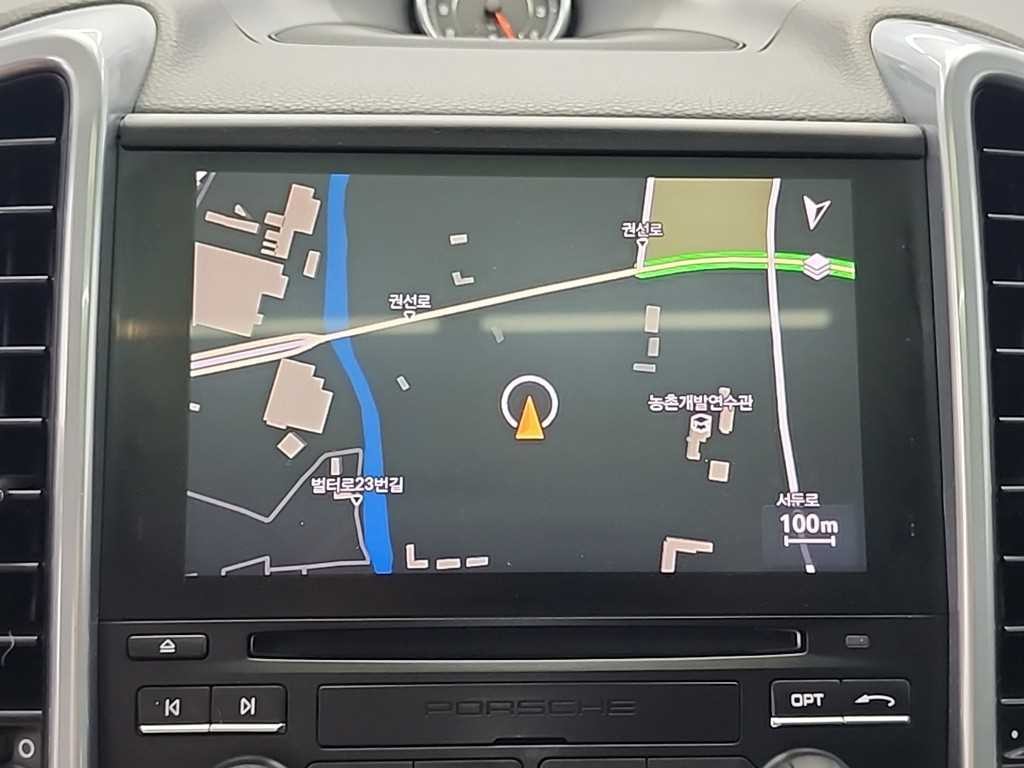 포르쉐 카이엔 뉴 카이엔 3.0 디젤 이미지 15