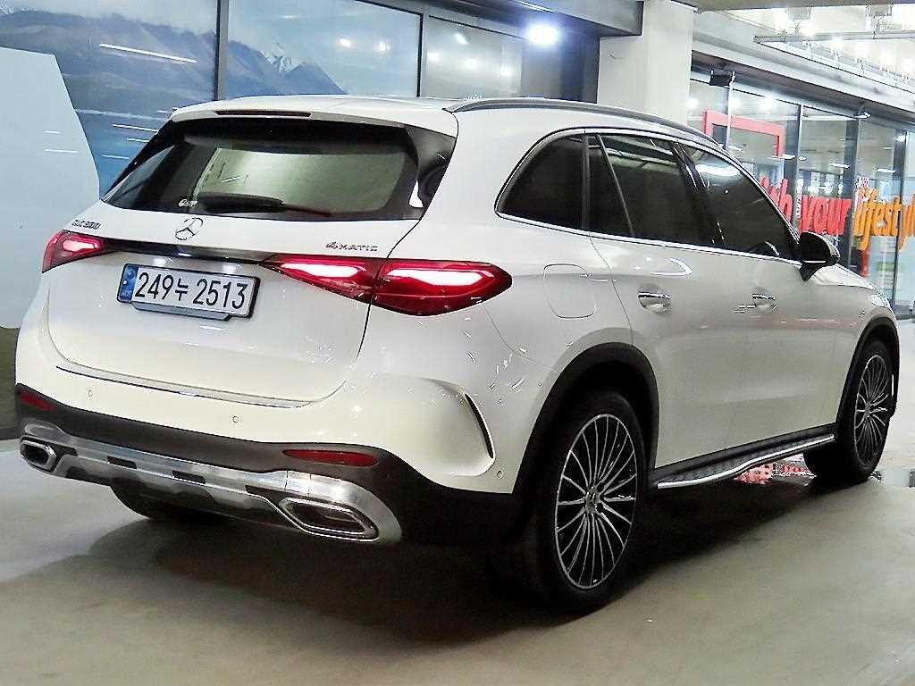 벤츠 GLC 클래스 GLC클래스 X254 GLC300 4MATIC AMG 라인 이미지 4