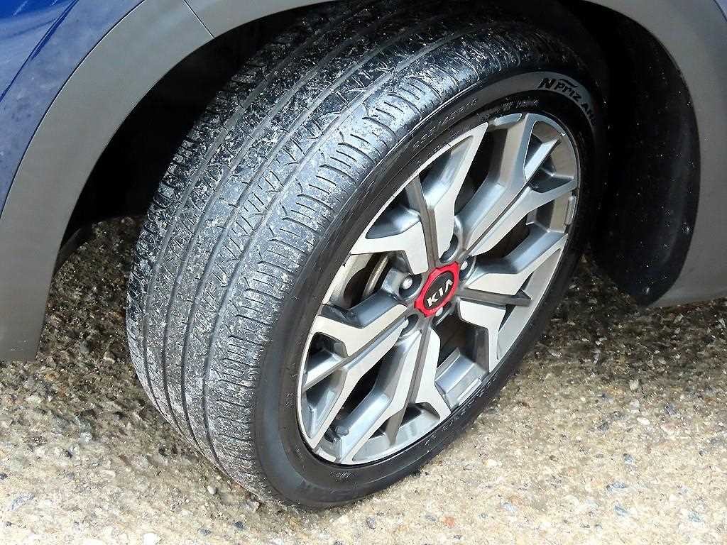 기아 셀토스 디젤 1.6 2WD 노블레스 이미지 20