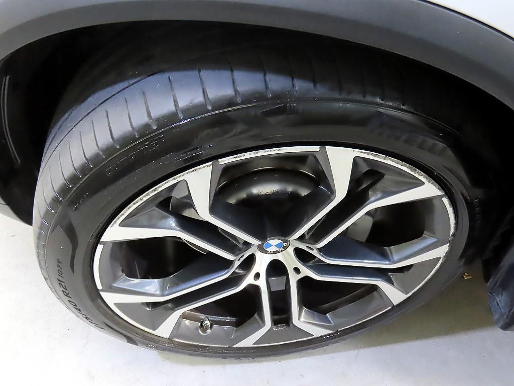 BMW X5 X5 (G05) xDrive 40i M 스포츠 이미지 20