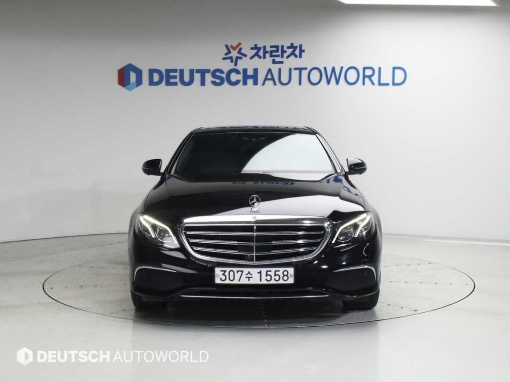 벤츠 E 클래스 E-클래스 W213 E450 4MATIC 익스클루시브 이미지 3