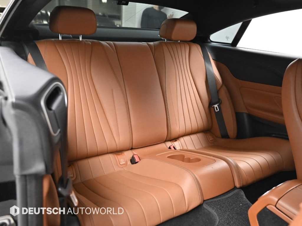 벤츠 E 클래스 E-클래스 W213 E220d 쿠페 이미지 12