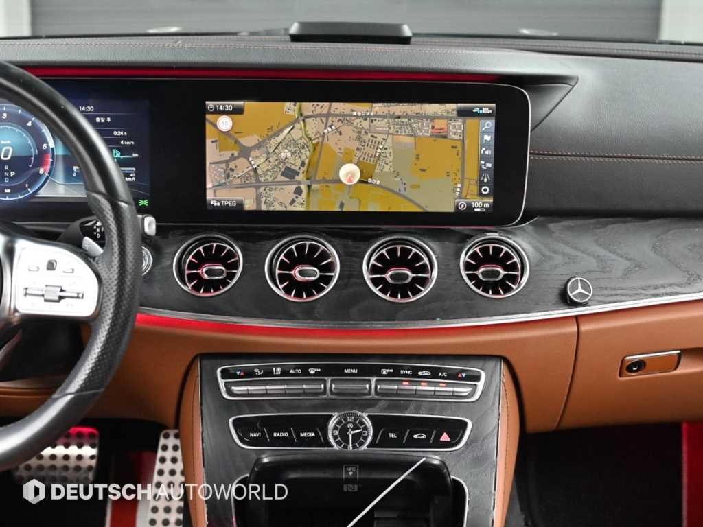 벤츠 E 클래스 E-클래스 W213 E220d 쿠페 이미지 14